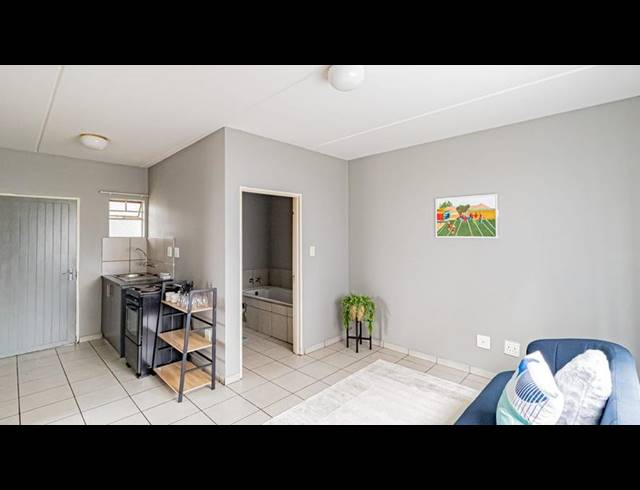 2 BEDROOM APARTMENT FOR SALE IN FLEURHOF